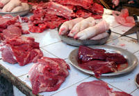 viande de porc sur le marché - V.Porphyre (c) Cirad, 2005
